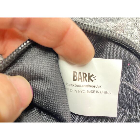 Bark Winter Scarf Big Walky Scarf Dog Walking Accessory Holds Bags Pockets Warm - Picture 3 of 4